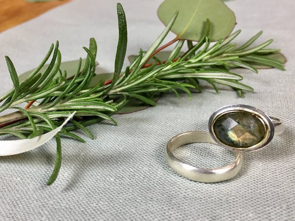 Faceted Labradorite Platform Ring