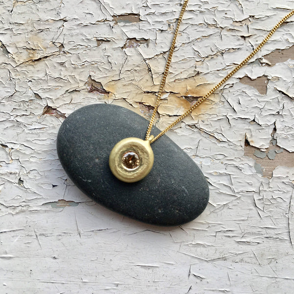 18 ct gold and champagne diamond pendant