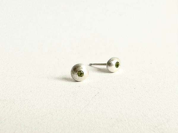 2.5 mm Peridot silver studs - www.wyckoffsmith.com