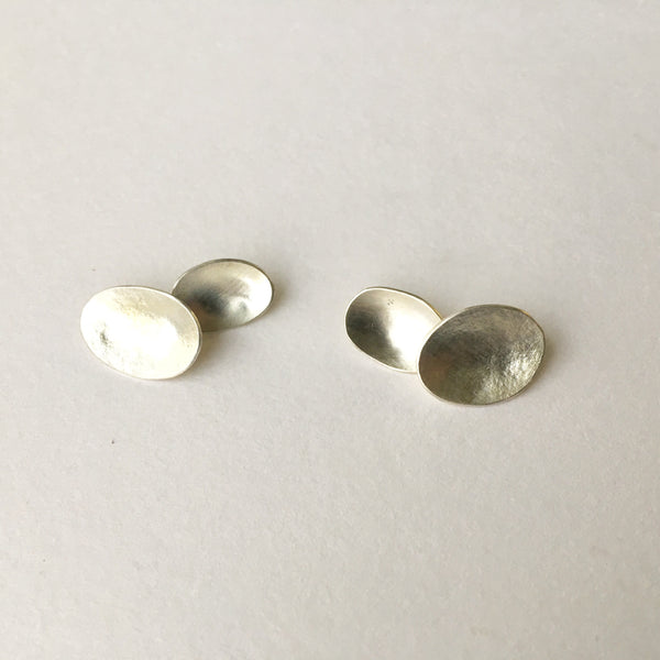Silver textured cuff links for men and women by Wyckoff Smith Jewellery.