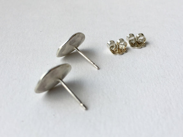 Medium Concave Oval Post Earrings