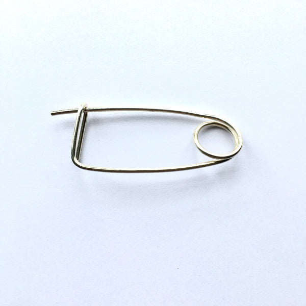 Silver stitch holder brooch by Wyckoff Smith Jewellery