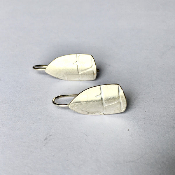 Side view of spinnaker earrings with half grid texture (option 1) on www.wyckoffsmith.com