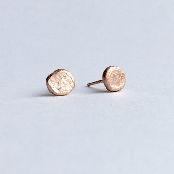 14 ct rose gold earrings by Michele Wyckoff Smith, side view