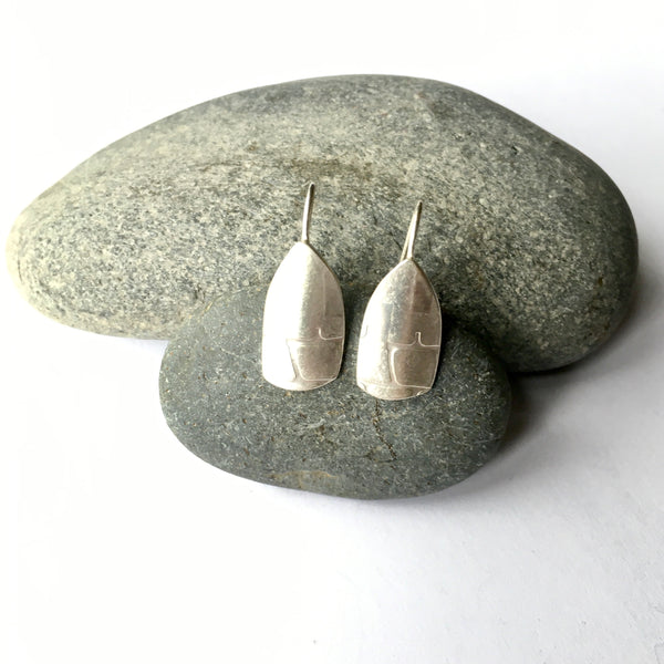 Silver Spinnaker Textured Hook Earrings