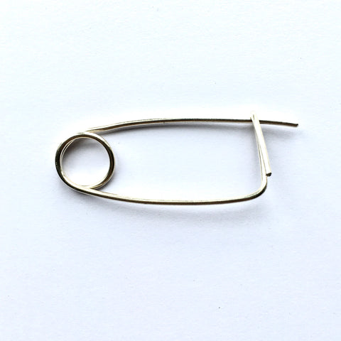 Silver stitch holder brooch by Wyckoff Smith Jewellery