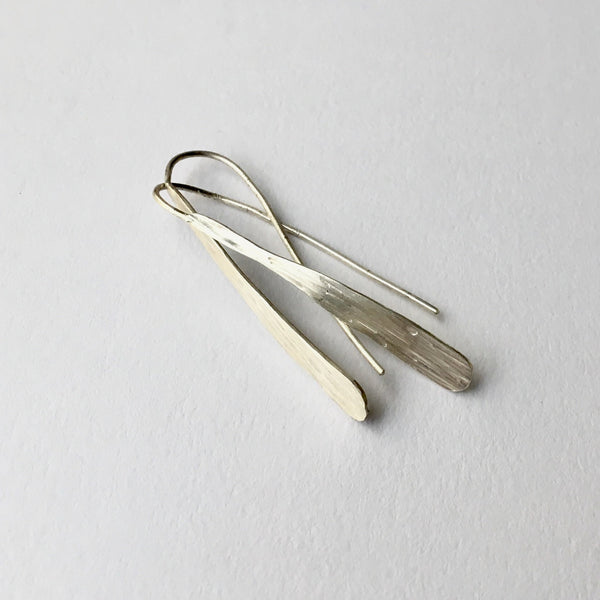 Silver seaweed dangle earrings by www.wyckoffsmith.com