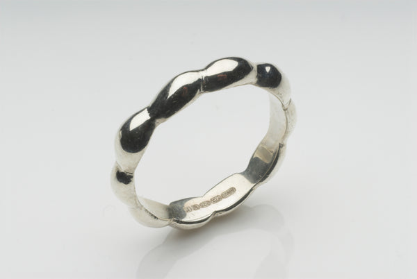 Silver Kelp Ring inspired by coastal New England on www.wyckoffsmith.com