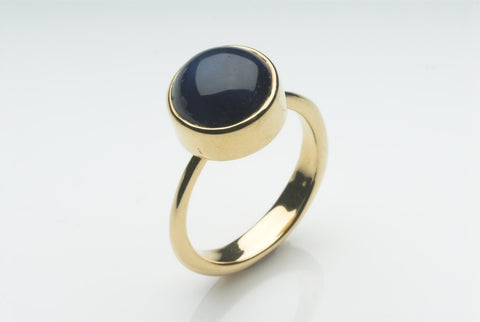 Blue Star Sapphire 18 ct Gold Ring