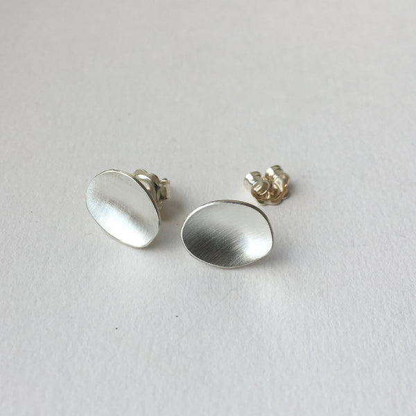 Medium Concave Oval Post Earrings