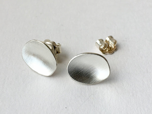 Medium Concave Oval Post Earrings