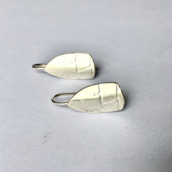 Side view of spinnaker earrings with half grid texture (option 1) on www.wyckoffsmith.com