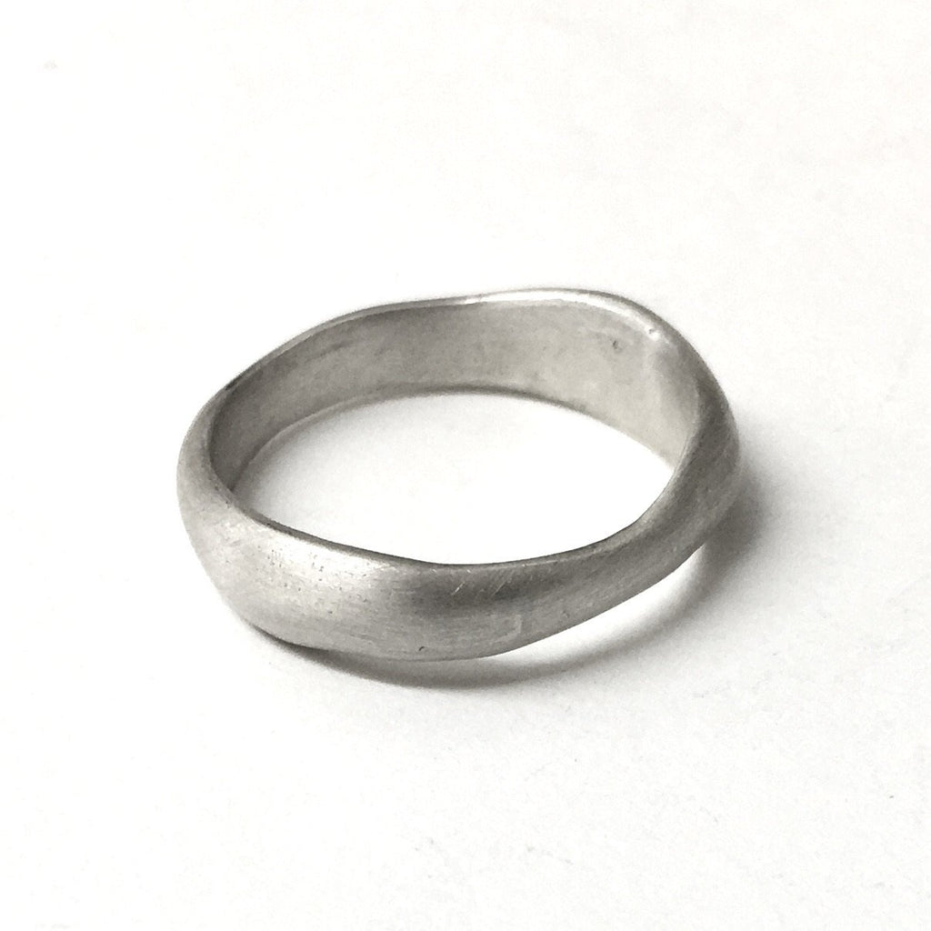 Uma Ring - organic shaped wedding ring by Michele Wyckoff Smith